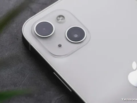သင့် iPhone အဟောင်းကို အသစ်လိုဖြစ်စေမယ့် အသုံးဝင်တဲ့ Accessories ၄ မျိုး သင့် iPhone အဟောင်းကို အသစ်လိုဖြစ်စေမယ့် အသုံးဝင်တဲ့ Accessories ၄ မျိုး