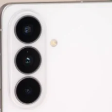 Samsung Galaxy S27 နှင့် S27+ တို့တွင် Main Camera အသစ် ပါဝင်လာဖွယ်ရှိ 3 Samsung Galaxy S27 နှင့် S27+ တို့တွင် ပင်မကင်မရာအသစ် ပါဝင်လာဖွယ်ရှိ