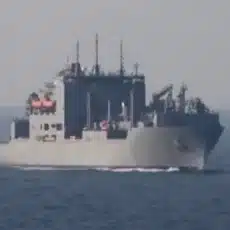 USS Abraham Lincoln စစ်သင်္ဘော