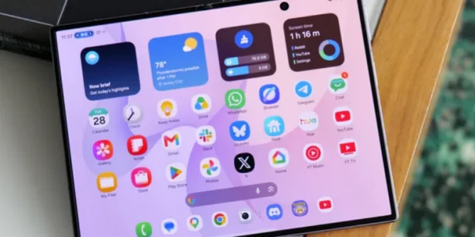 Samsung Galaxy Z Fold 8